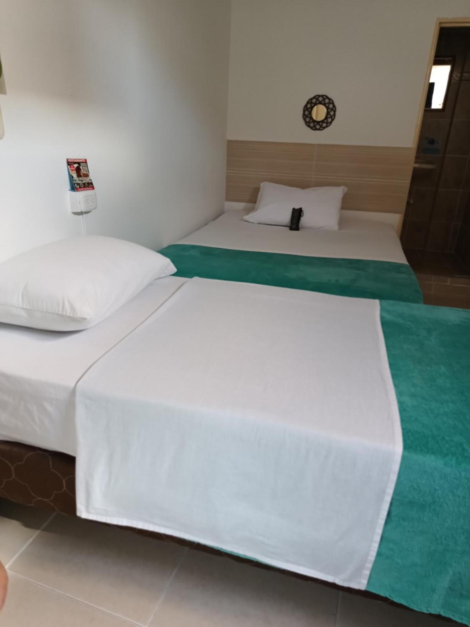 Hotel Mirador Plaza Перейра Экстерьер фото