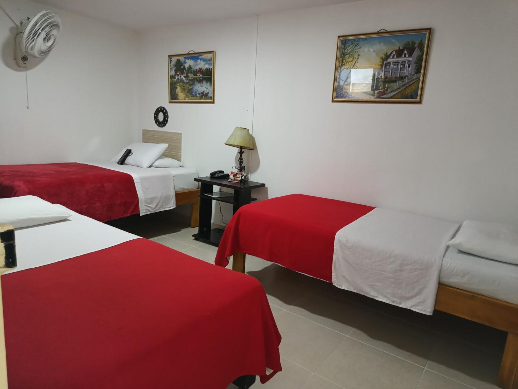 Hotel Mirador Plaza Перейра Экстерьер фото